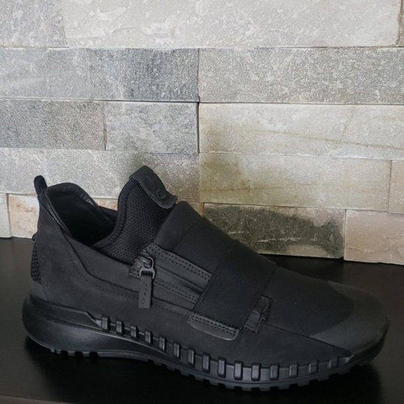 Ecco Zipflex Slip On Sneakers - Picture 8 of 11